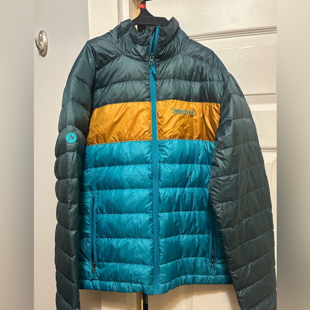 BRAND NEW: Marmot Men’s Puffer Jacket - Large